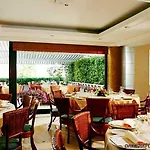 كورتيارد باي ماريوت سنترال بارك 4* روما