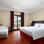 Courtyard By Marriott Park Rom