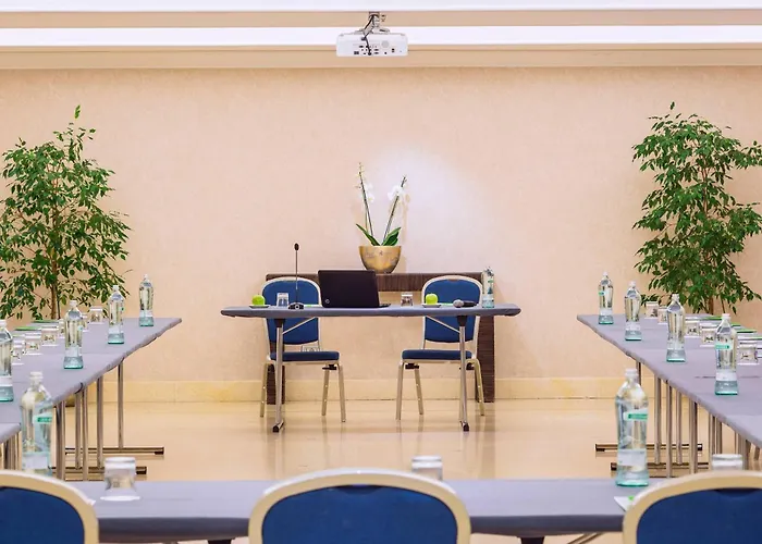 Courtyard By Marriott Park 4*