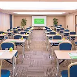 Courtyard By Marriott Park