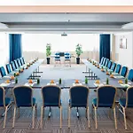 Hotel Courtyard By Marriott Park