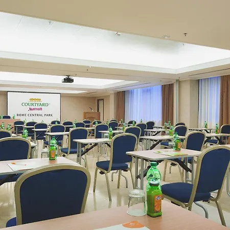 Hotel Courtyard By Marriott Park 4*