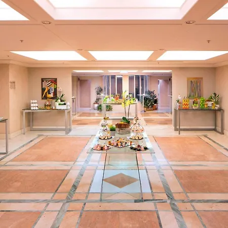 Courtyard By Marriott Park 4* רומא