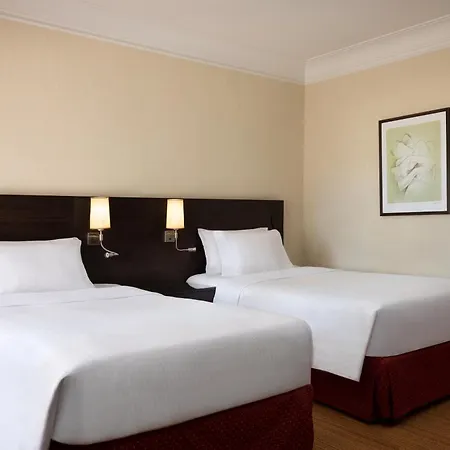 Courtyard By Marriott Park מלון רומא