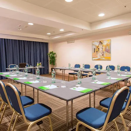 מלון Courtyard By Marriott Park רומא