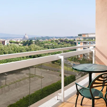 Courtyard By Marriott Park Róma