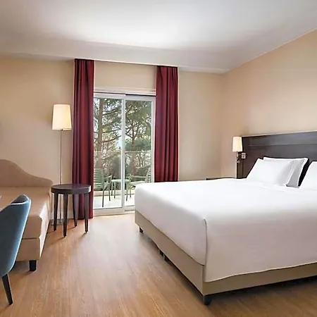 Courtyard By Marriott Park Hotell 4*