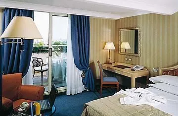 Hotell Courtyard By Marriott Park