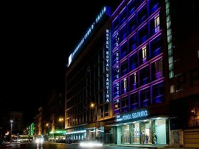 Courtyard By Marriott Park מלון