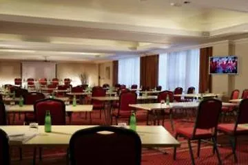 Courtyard By Marriott Park מלון רומא