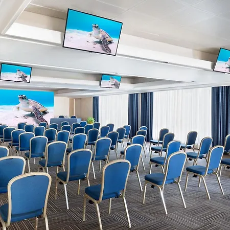 Courtyard By Marriott Park Szálloda Róma