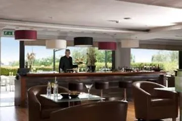 Courtyard By Marriott Park Szálloda 4*