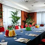 Hotel Courtyard By Marriott Park