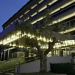 Courtyard By Marriott Park 4*