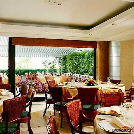 コートヤード バイ マリオット セントラル パーク 4* ローマ